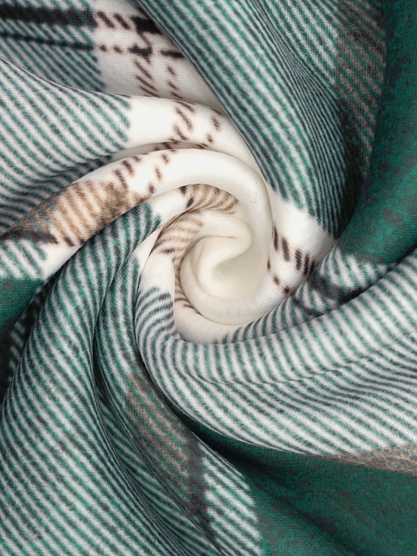 Ymma – Green Plaid Coat