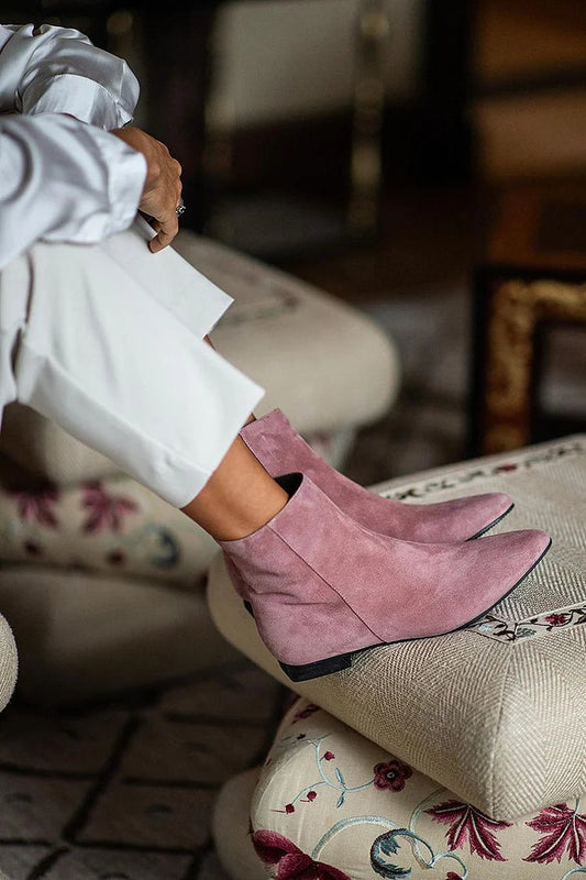 Cara™ | Elegant Seasonal Boots