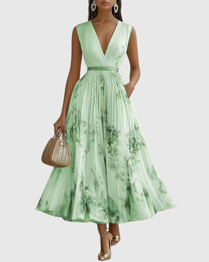 Roella | Elegant Pleated Maxi Dress