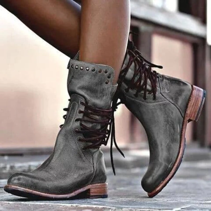 Tana – Classic Elegance Vintage Boots