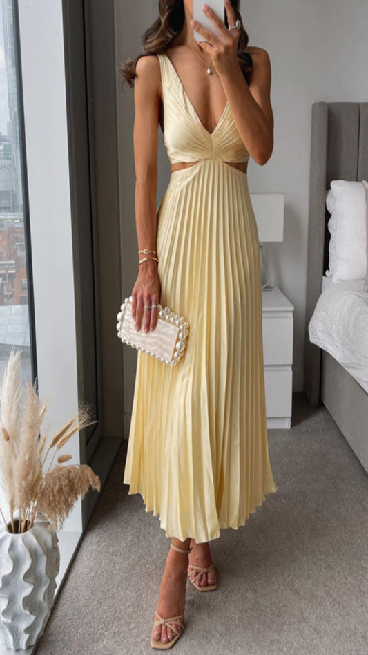 Noelle - Charm Maxi Dress