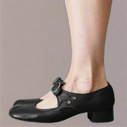 Lauren LuxeStride Orthopedic Sandals