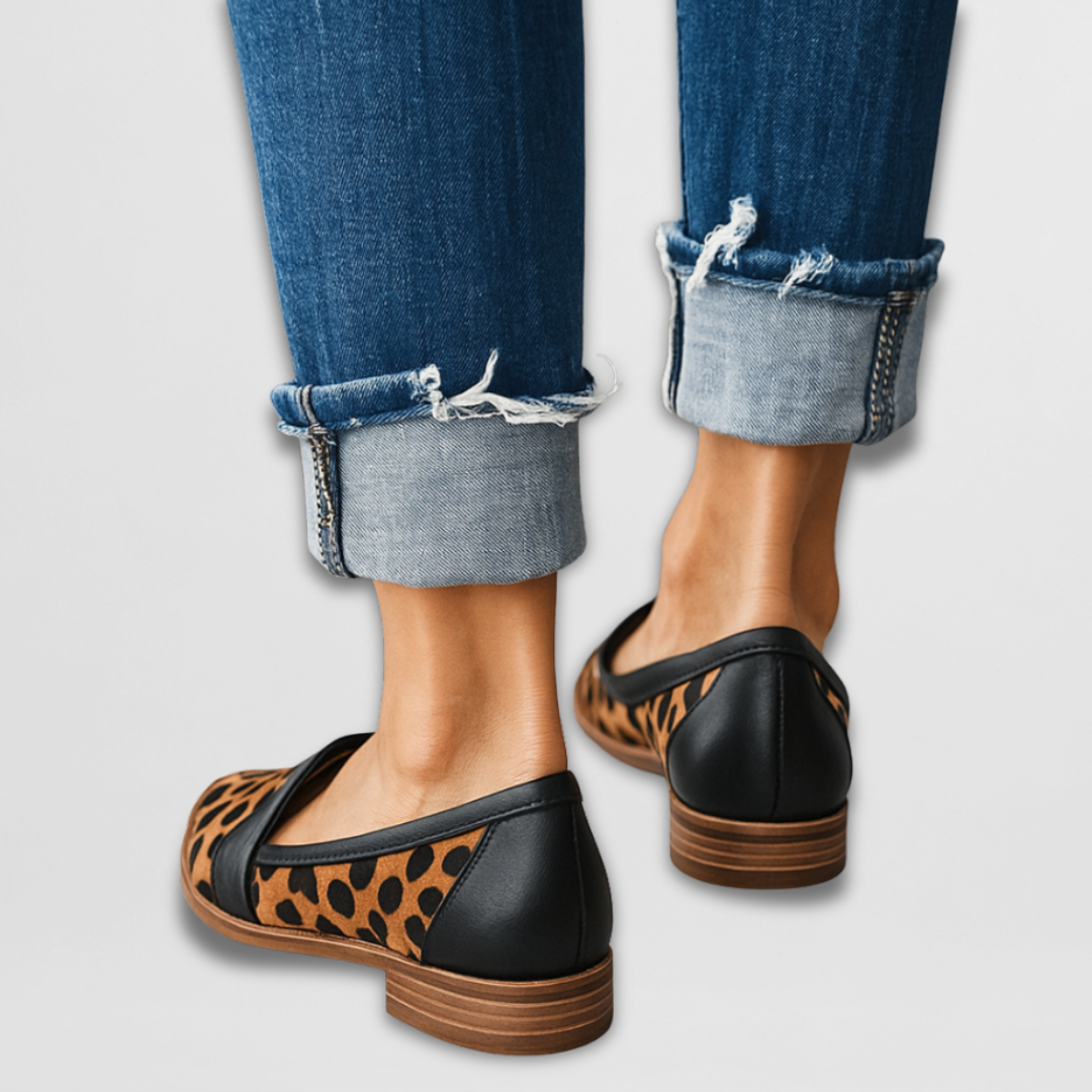 Nadine - Suede Loafers