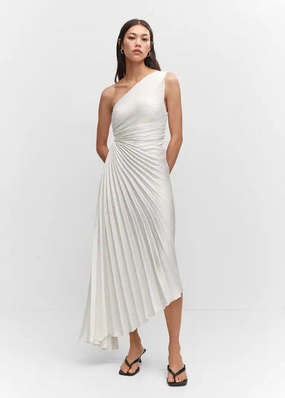 Ivana - Pleated Muse