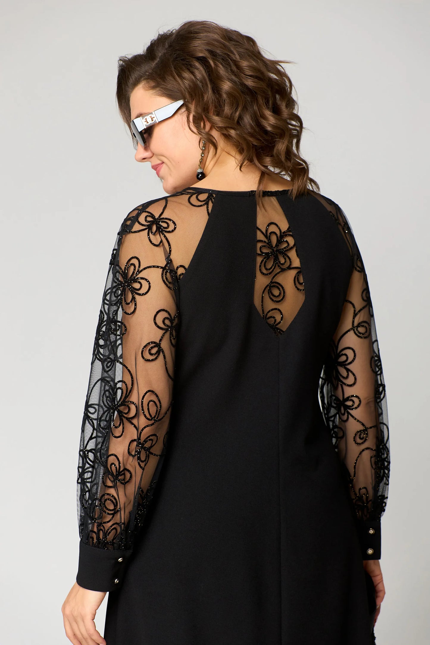 Edri | Elegant Lace Dress