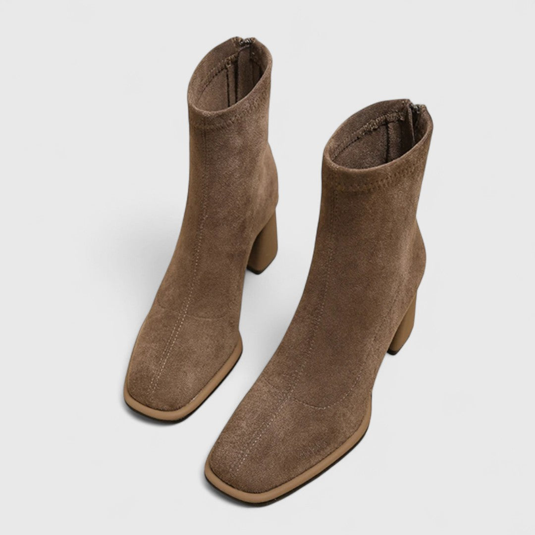 Lia - Elegant Comfort Boots