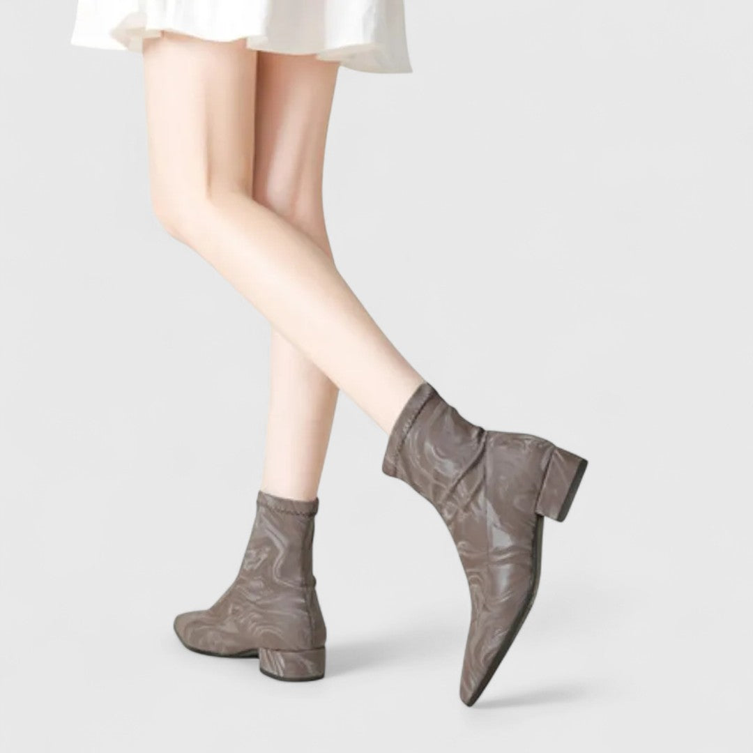 Shie - Comfort Ankle Boots