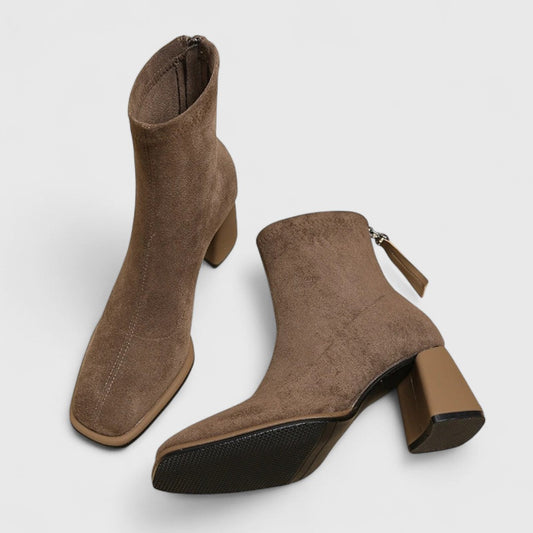 Lia - Elegant Comfort Boots