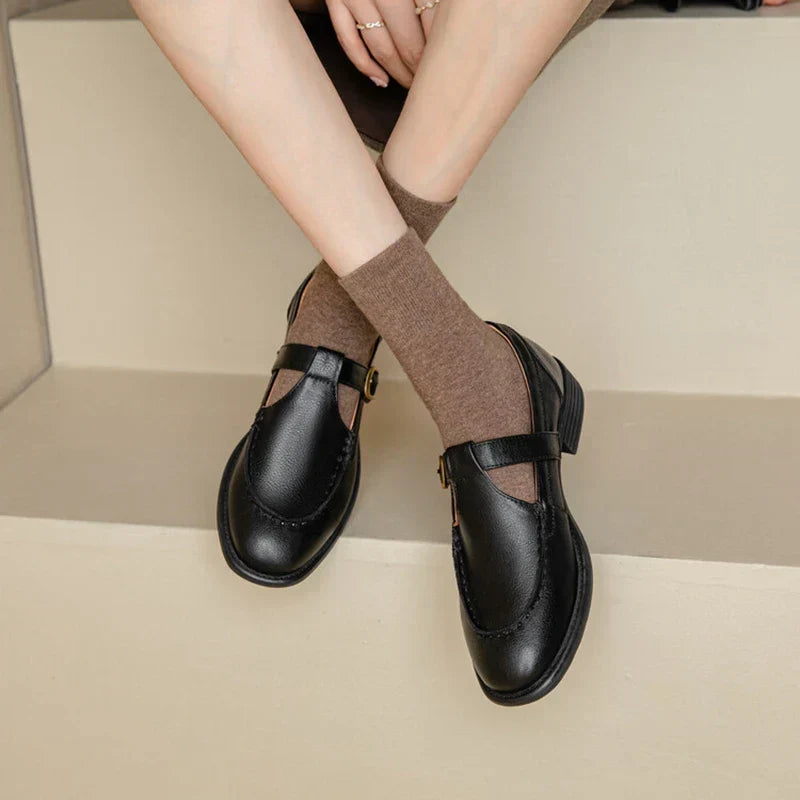 Bella Retro Shoes