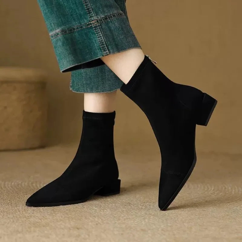 Tia – Elegant Comfort Heel Boots