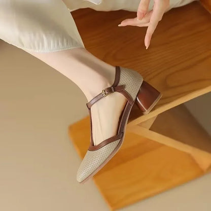 Isa Mid Heel Shoes