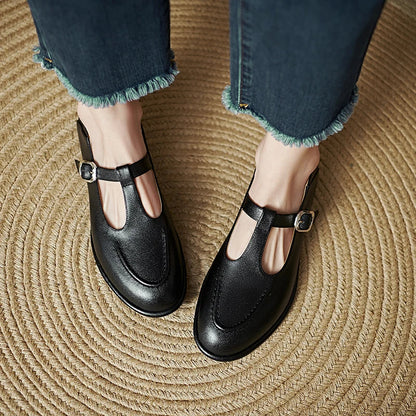 Selva Low Heeled Pumps
