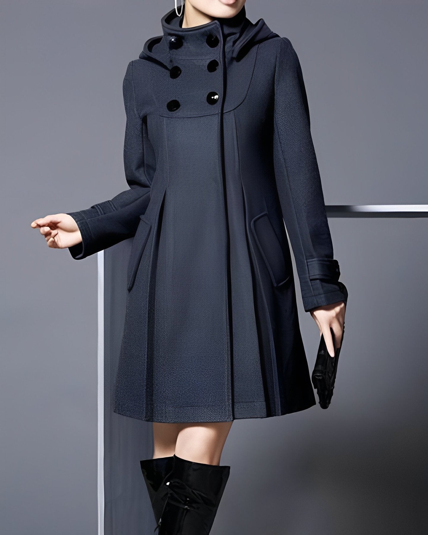 Ophelia™ - Timeless Buttoned Overcoat