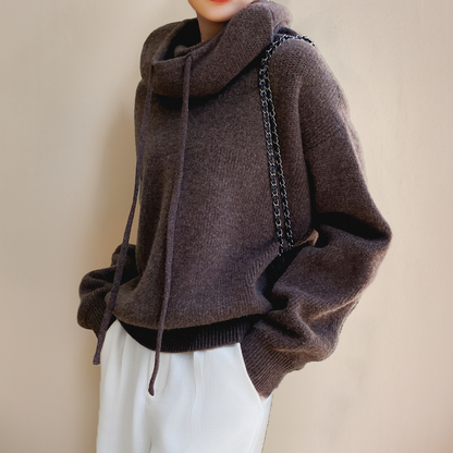 Sheena - Cozy Hooded Pullover Style