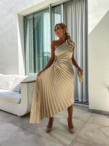 Lizel - Floral Shoulder Pleated