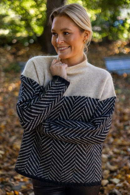 Ella | Knitted Sweater