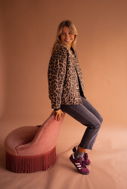 Nova | Trendy Jacket with Leopard Print